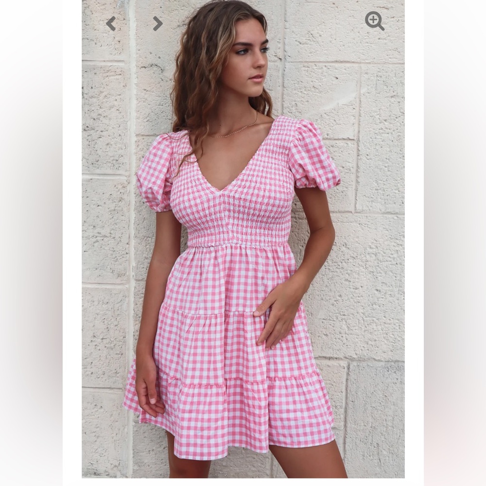 Chic Pink Checkered Midi Dress